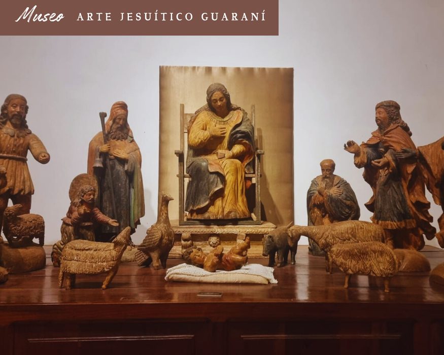 Museum of Jesuit-Guaraní Art, carved nativity scene